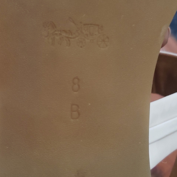 Coach Sandals - Picture 4 of 7